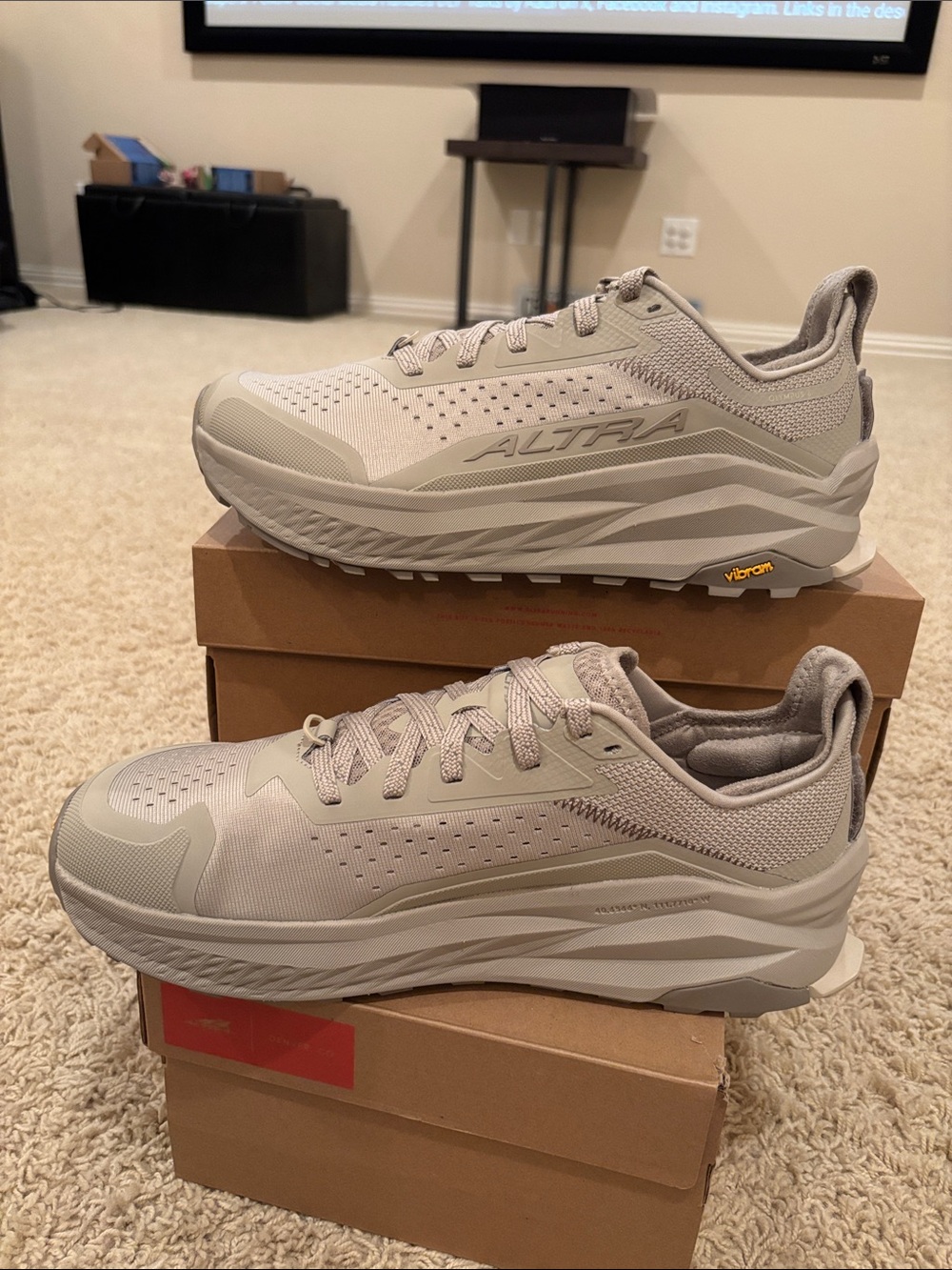 Altra M Olympus 6 Trail running shoes